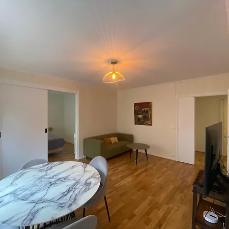 Apartment Jardin Cambronne Tour Eiffel Paris