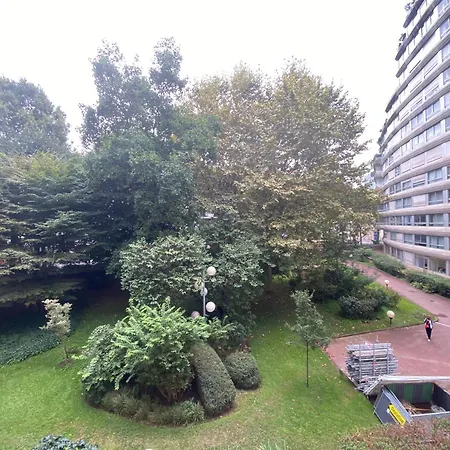Jardin Cambronne Tour Eiffel